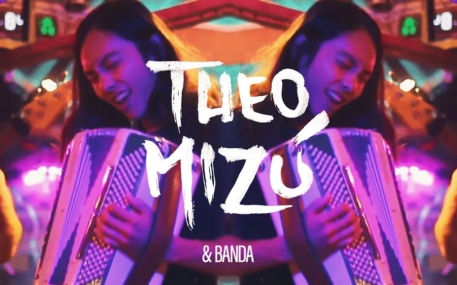 Theo Mizú, Mansão de 7 Quartos
